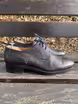 /bilder/schuh-dokumentation/bluecher/schwarze-plain-bluecher-in-gepraegtem-leder/sub/schwarze-plain-bluecher-in-gepraegtem-leder-seite-parallel.avif