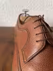/bilder/schuh-dokumentation/brogues/braune-austerity-brogues-gepraegtes-leder/austerity-brogue-seite/sub/braune-austerity-brogues-gepraegtes-leder-schaftraender-vorne.avif
