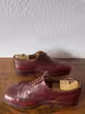 /bilder/schuh-dokumentation/brogues/full-brogue-derbies-rotbraun-zwiegenäht/sub/full-brogue-derbies-rotbraun-zwiegenäht-seite-entgegengesetzt.avif