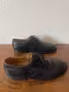 /bilder/schuh-dokumentation/brogues/schwarze-full-brogues-st-crispins/sub/schwarze-full-brogues-st-crispins-seite-parallel.avif