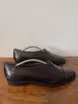 /bilder/schuh-dokumentation/loafer/sonstige-loafer/schwarze-loafers-mit-gummiband/sub/schwarze-loafers-mit-gummiband-seite-parallel.avif