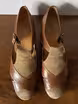 /bilder/schuh-dokumentation/sandalenschuhe/halbgeschlossene-zweifarbige-sandalenschuhe/sub/halbgeschlossene-zweifarbige-sandalenschuhe-oben.avif