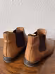 /bilder/schuh-dokumentation/stiefeletten/chelsea-boots/chelsea-boots-hellbraun/sub/chelsea-boots-hellbraun-hinten.avif