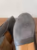 /bilder/schuh-dokumentation/wildleder/schwarze-loafers-pekarileder/sub/schwarze-loafers-pekarileder-sohle.avif